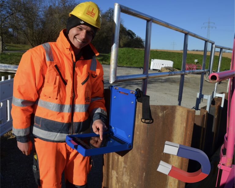 tablet box baustelle magnet